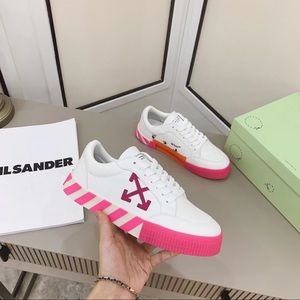White and pink Off-White sneakers. Brand new. Size 6